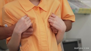 Reducing Mosaic FSDSS-653 Innocent JD Ran Kamiki Who Was Subjected To Persistent Nipple Harassment At The Worst Convenience Store Controlled By A Powe