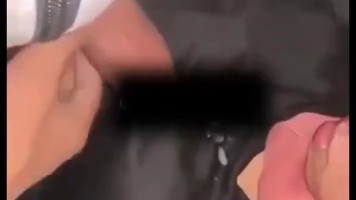 Bokep Jilbab – Wanita Jilbab Threesome Mendesah Keras di Masukin Anu