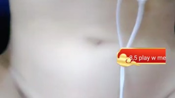 Bokep Indo Irma Host Cakep Ngangkang Colok Memek