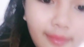 Bokep Indo Jenifer Colok Dildo Posisi Jongkok