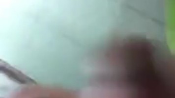 Bokep Indo Ngewe Pacar Di Toilet Umum Ruangan Sempit