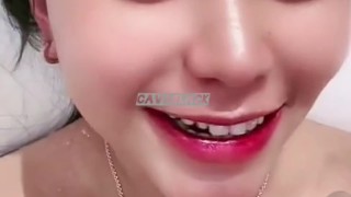 Kesyaa Melet Sambil Remas TT di WC ID 20374207 Mango