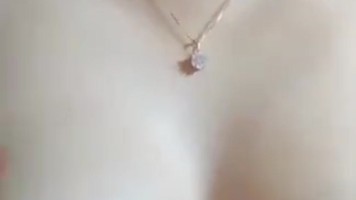 Bokep Indo Mbak Azura Peras Susu Live Bling2