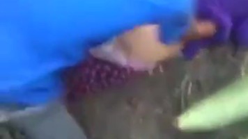 Bokep Indo Kepergok Ngewe Di Kebun Jagung