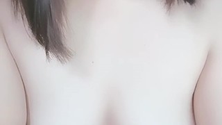 Kak Maliah Telanjang Dada Tetek Menggoda Punya Doi