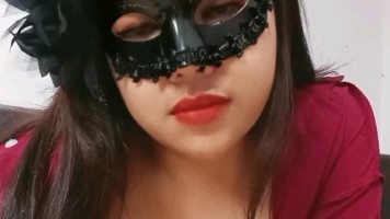 Vee Live Toket Menggoda