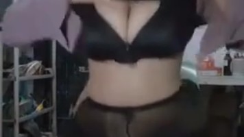 Bokep Jilbab – Sebelum Ngewe Ukhti Hijabers Nakal Sepong Dulu WOT Crot